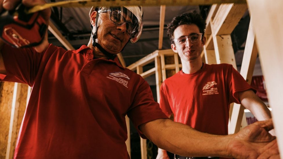 Mariposa County College in Tempe Arizona offers a skilled trade training program